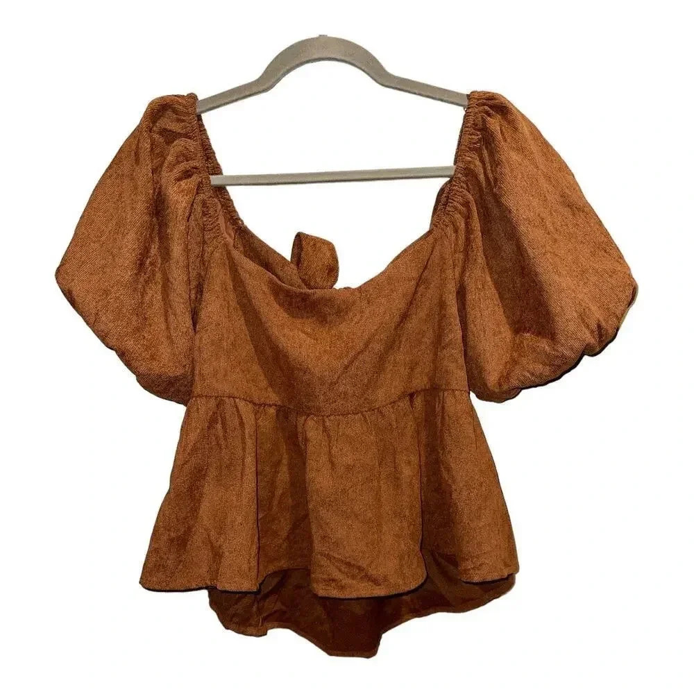 NWOT Mi Ami X Francesca’s Collection Bow‎ Tie Open Back Blouse